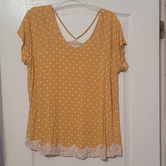 Rewind Tops - Rewind XXL Yellow polka dot and lace top